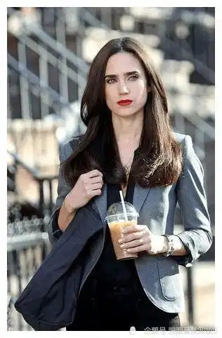 全球最美7大女神,个个皆是人间尤物,还被称为地球球花