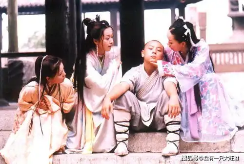 乌龙闯情关上官凤儿坐在最尊贵的位置,却承受着最悲惨的命运
