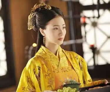 唐嫣新版紫霞仙子照曝光靠拢朱茵古装美女集结谁最美