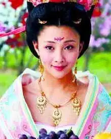 范冰冰敬佩刘晓庆各个版本的武则天谁最美
