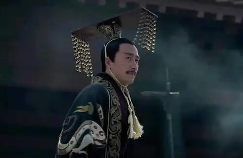 为秦始皇一统天下的战神王翦,要钱要地要房子比谁都贪,为何能善终

