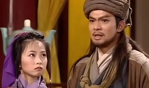 难怪萧峰不要阿紫,你看她第一个男人是谁游坦之恨不能亲手杀他
