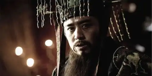 秦始皇驾崩后,李斯为何要与赵高合作,谋害扶苏和蒙恬
