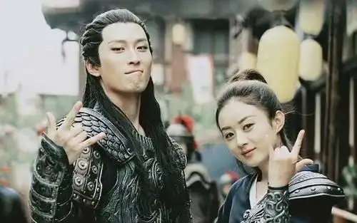 窦骁喊她小颖,原来,她伸手帮过他,圆了他一个梦
