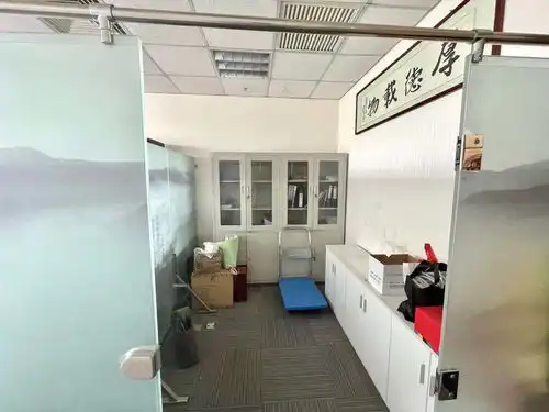 精装修户型方正紧邻地铁随时起租配套齐全正对电梯出租办公楼租赁北京我爱我家