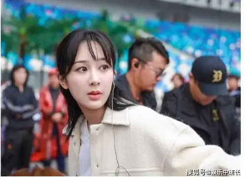 女心理师今日圆满杀青,夏雪深夜晒杀青宴,演员列表曝光