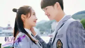 关晓彤国民闺女光环被败光,恋爱后双商下降了