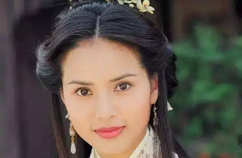 再看黄日华版天龙八部,已有13位戏骨去世,在世演员境况悬殊
