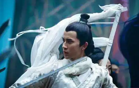 最近大火的太子妃升职记有毒,狗血又魔性
