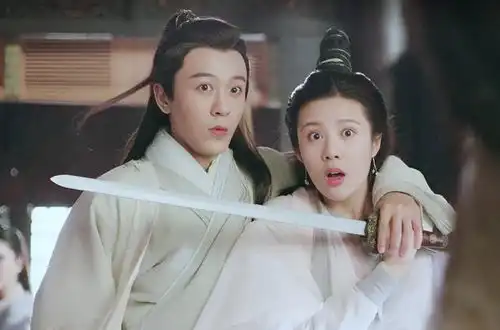 难怪小龙女痛恨尹志平,纪晓芙却爱上杨逍,你看杨逍与她同住多久
