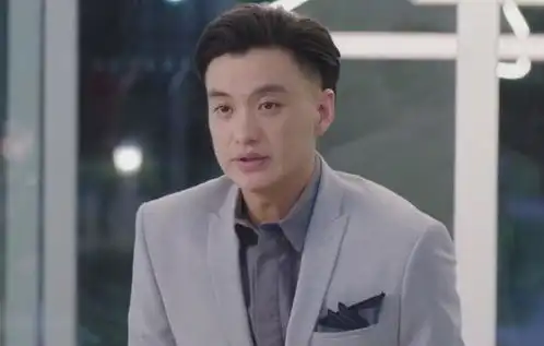 厉致诚又玩虚的,大张旗鼓开店力挺y范希,暗中却和林浅造新产品