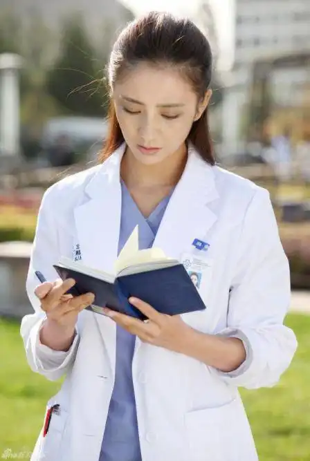 穷人家的孩子更适合学医学医这样报考,3个档次一目了然