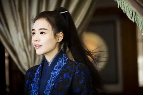 马思纯张哲轩要结婚了疑似怀孕相逼,蒋雯丽要求办婚前财产协议

