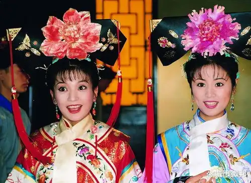 还珠格格尔康和紫薇,永琪和小燕子到底那一对更幸

