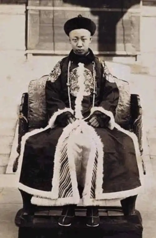 末代皇帝为什么是溥仪
