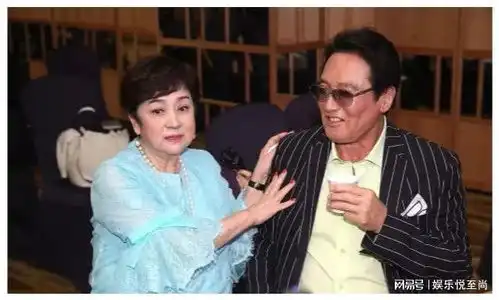 残疾影后萧芳芳有多美与何鸿燊一舞定情,是张国荣心中的女神
