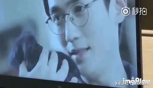 在镇魂中朱一龙不仅和白宇是cp,原来和女副导演还有吻戏
