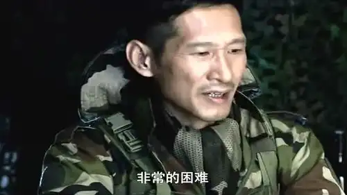 我是特种兵2蝎子看到何晨光在勇士学校,决定要干掉何晨光
