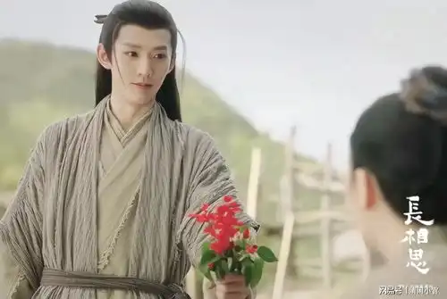 男演员的长相有多重要看长相思的男主和男配就知道了
