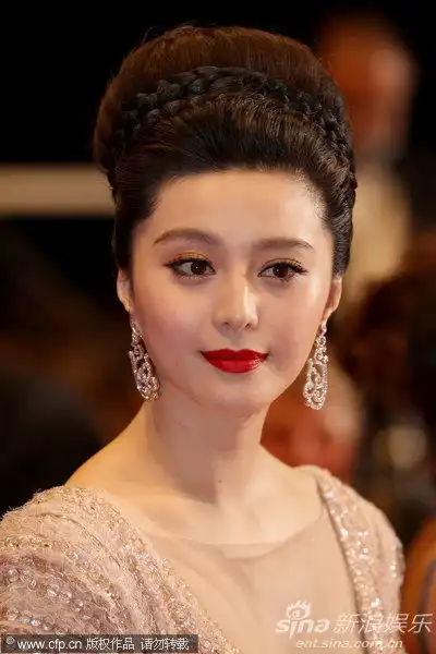 幻灯图集日照重庆戛纳首映王小帅获最高礼遇