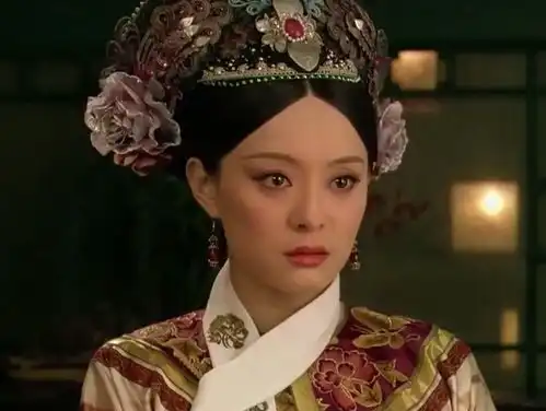她咋了甄嬛传配得那么好甘肃女演员因甄嬛传爆火,嫁入豪门,后为自己的狂傲付出代价
