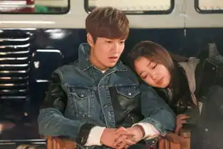 继承者们曝剧照李敏镐朴信惠篝火前约会