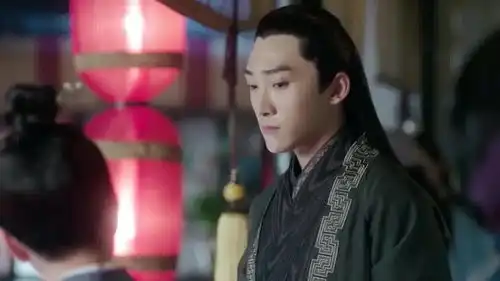 锦衣之下今夏给大杨揭秘,嫌疑犯曹昆,是典当行的幕后老板