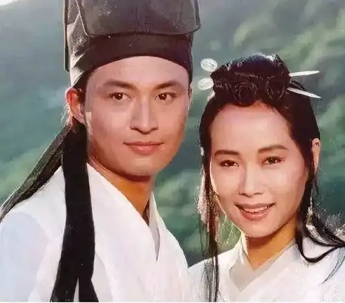 我们的英雄都老了,不老的只有故事,与那些如酒的歌
