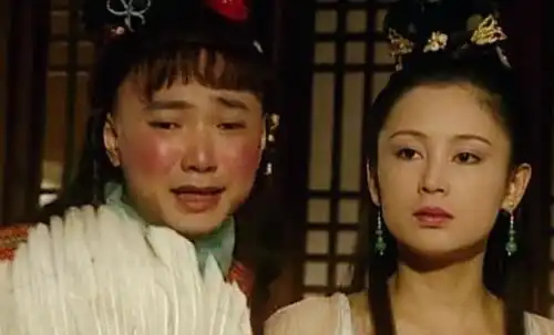春光灿烂猪八戒陈红饰演的嫦娥绝美,可惜虚伪又自私
