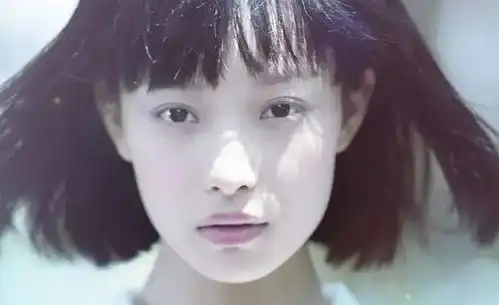 高级美,不再是她的限制
