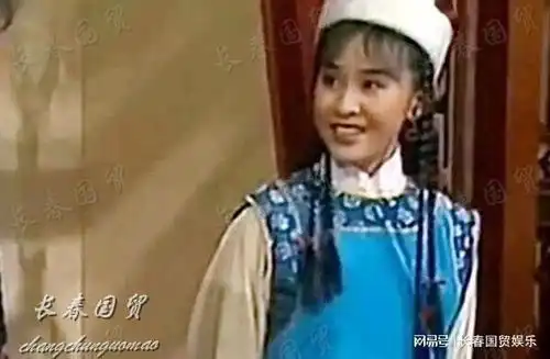 刘嘉玲曾参演83版射雕英雄传,当年剧照曝光清纯甜美
