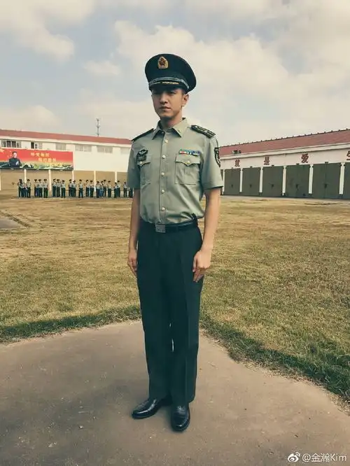 看了你和我的倾城时光,我get到了金瀚的帅气

