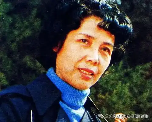 1983年大众电影画刊,封面潘虹,封底斯琴高娃,经典剧照呈现
