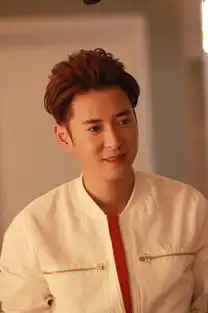 韩栋我们的秘密再曝剧照
