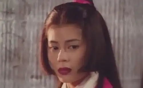 11版任盈盈,谁撑得起容貌绝色如仙人白玉,谁在凑数硬演