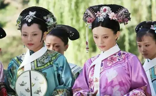 甄嬛为何离宫前选敬妃抚养胧月她不选沈眉庄其实非常高明
