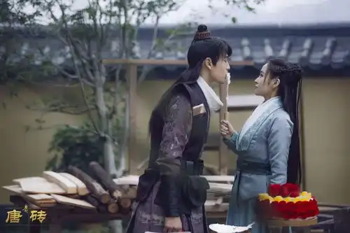 题材红利双剧联动系列效应,将成2019新人出圈的解锁方式
