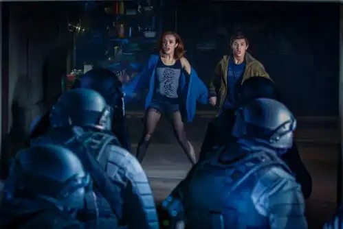 科技发展二十年,世界变化多大,斯皮尔伯格让你去看头号玩家