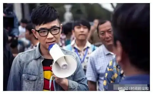 大鹏导演的煎饼侠赚了10亿