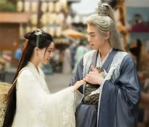 腾讯又一三世虐恋剧来袭,男主帅气满分,看到女主爆款预定