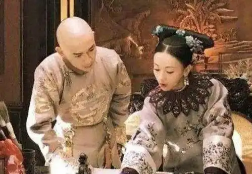 令妃刚分娩完,为何乾隆就急着宠幸她百年后出土尸骨将死因揭开
