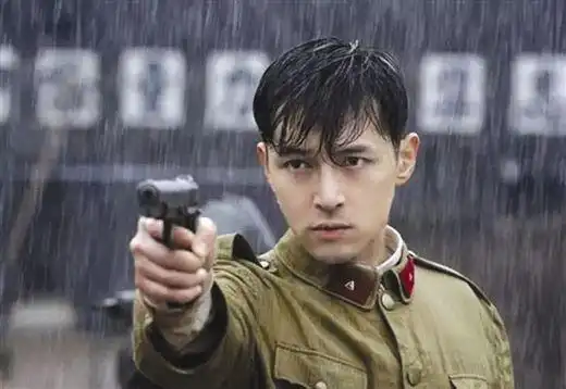 胡歌出国留学,张一山吴京暂退娱乐圈,就连她都曾想过退圈
