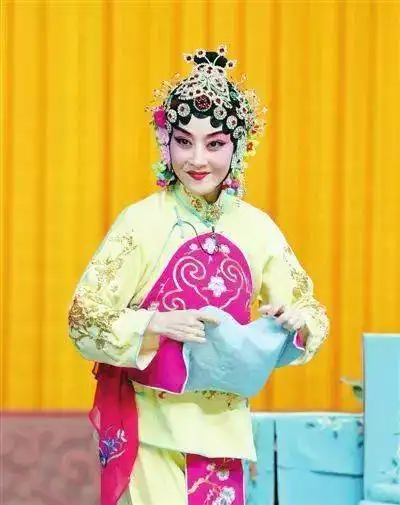 豫剧名家牛淑贤主演大祭桩丫鬟美,姑娘更美补发
