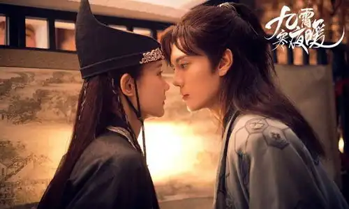 因戏生情李一桐毕雯珺被拍到进出同一酒店过夜,双方回应了
