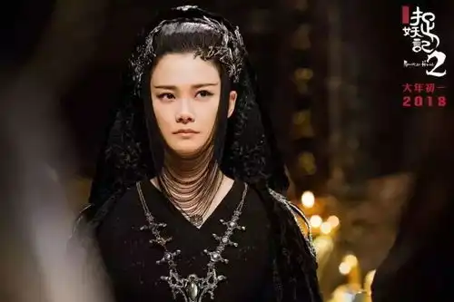 出道12年只发33条微博李宇春时隔四年再次发博,粉丝评论破10万