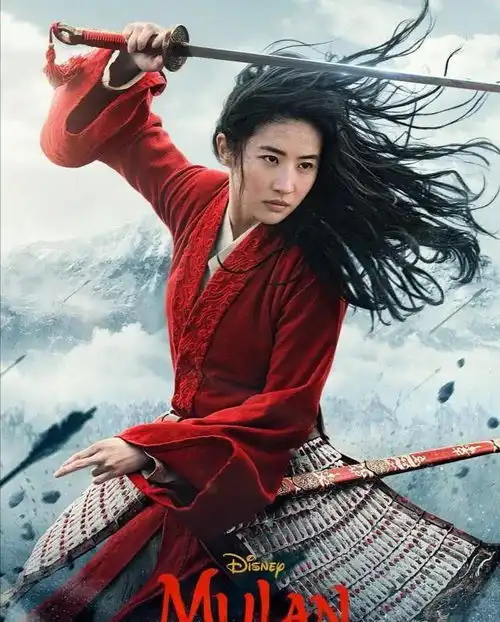 花木兰重新定档,刘亦菲隔离后首次出门,坐豪华敞篷车生活惬意
