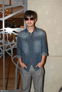 组图单身男女2开拍杨千嬅仔仔加盟谈情