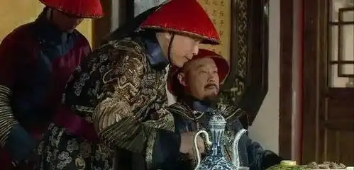 甄嬛传中,华妃走了以后,皇上才意识到为何离不开她
