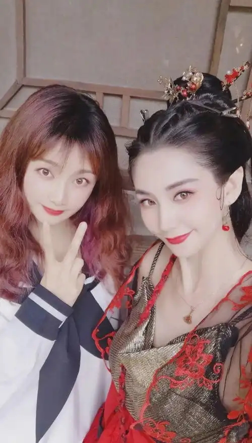 肉蒲团女主蓝燕改名,不走性感演警察,你还能认出来吗
