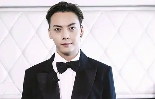 最适合演霸道总裁的明星杨洋靳东陈伟霆钟汉良